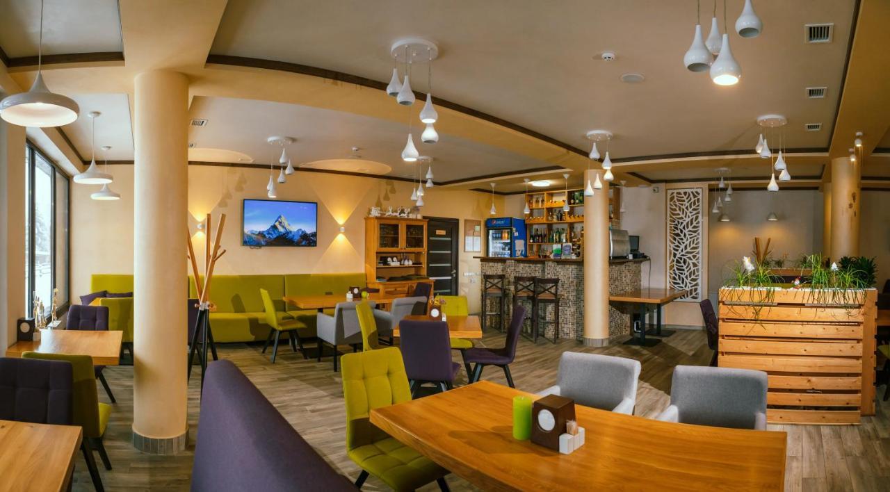 Whiteberry Hotel Bukovel Luaran gambar
